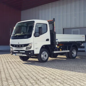 Camion six Tonnes marque FUSO – Image 3